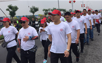 “放松心情，磨砺意志，超越自我” 正定公司参加徒步走活动